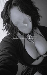Dove la dolcezza incontra la malizia condita dalla morbidezza di forme abbondanti. Sei pronto a lasciarti sedurre dalla BBW italiana?