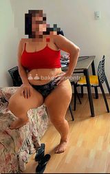 AREO APPENA ARRIVATA SIMONA CASALINGA MOLTO PORCA PER ESAUDIRE TUTTI TUOI DESIDERI PIU NASCOSTI.