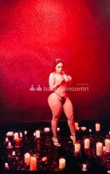 NAOMI MASSAGGIATRICE ❤️‍🔥✨MASSAGGI TANTRA CON UN BELLISSIMO FIANALE , MASSAGGIO  SU LETTINO