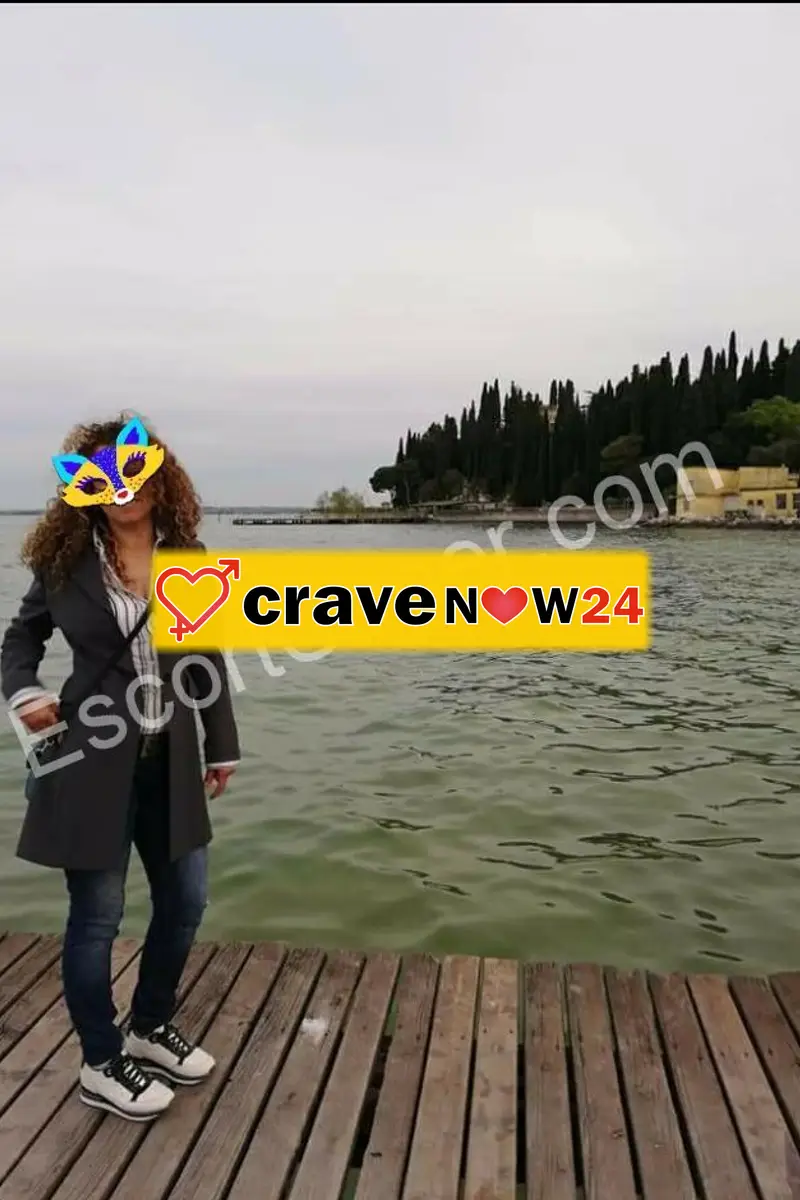 JÉSSICA BELLA DONNA MATURA FOTO VERA 100%