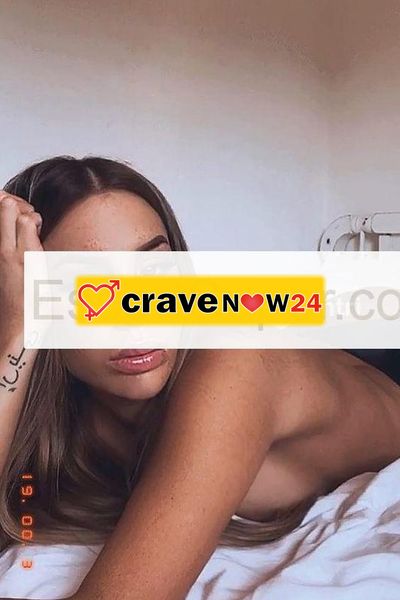 MIA !!😘😘💋STUDENTESSA SPAGNOLA ,TUTTA DA GUSTARE BOCCA E FIGA CALDA