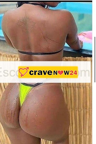 ISABELLA APENA AERIVATA A PARMA PRIMISIMA VOLTA CUBANA SEXY