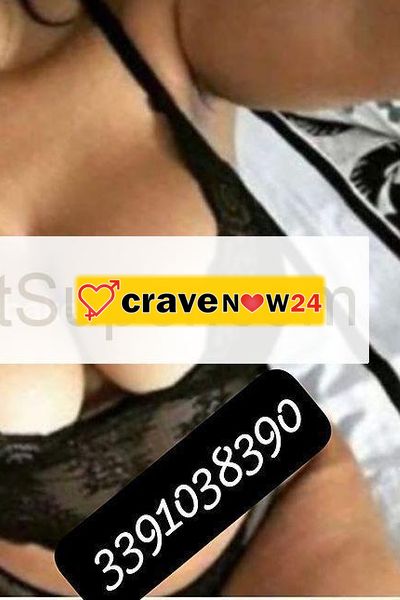 MARINA DI MASSA NATASHA EXPLOSIVA MORA ESPERTA, NEI PRELIMINARI BOLENTISSIMI, GOLA PROFONDA.....👅👅👅