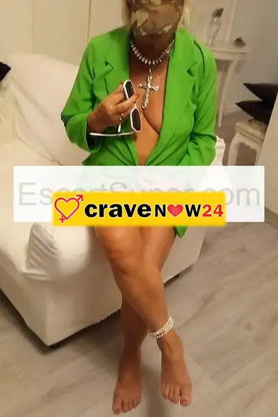 Molto  discreta  preliminari intensi  vera italiana