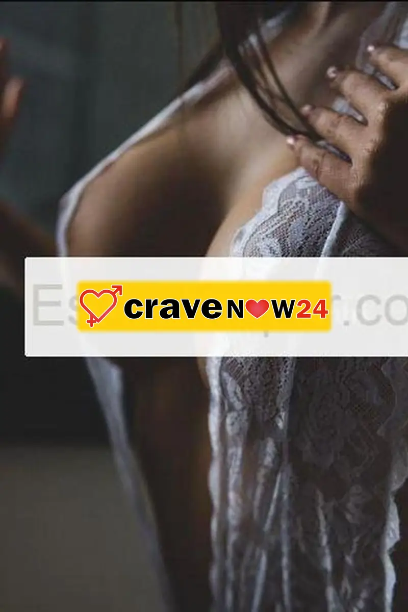 Giovane massaggiatrice italiana per il tuo angolo di paradiso