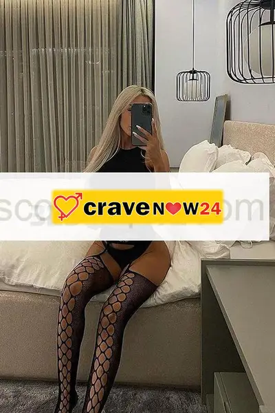 Ciao sono una bellissima ragazza molto dolce con un lato B da paura..