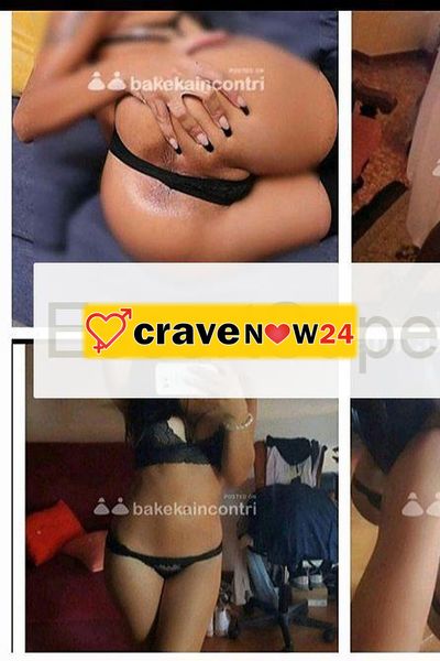 Appena arrivata della porta accanto, quella che incroci per strada e sogni di sbattere 💦