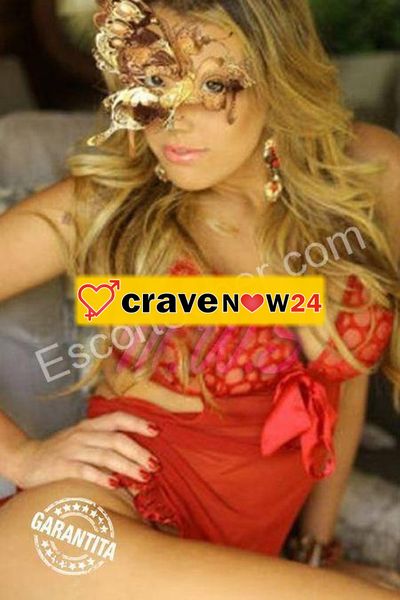 A Montecatini...TANTA ROBA!!!straordinaria Ungherese bionda, sexy, la migliore per momenti impossibili da dimenticare .