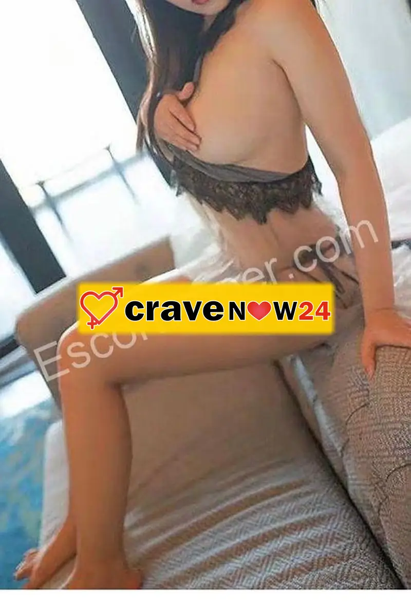 GIOVANE FRESCA RAGAZZA . Stai pensando di fare la scelta perfetta, non esitare, non te ne penti