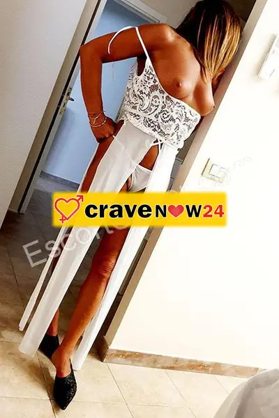 BIENTINA ITALIANA  DOLCE SENSUALE BOMBA SUPER SEXY DISPONIBILE PER TE SOLO POCHI GIORNI  TI ASPETTO CALDA E VOGLIOSA  INCONTRI DI ALTO LIVELLO EROTICO