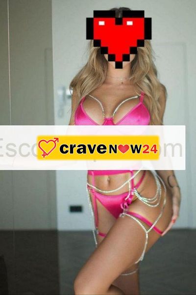 A PISTOIA RAGAZZA DA SOGNO