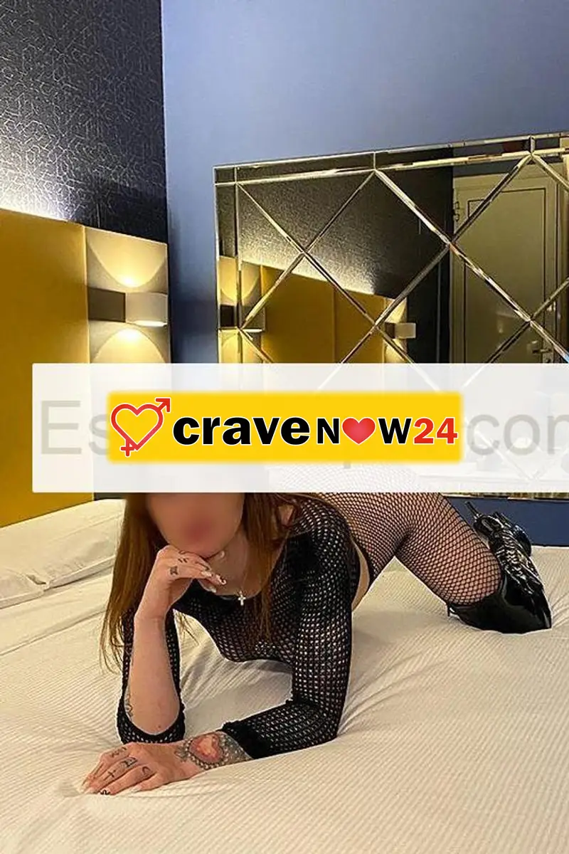 Lasciati conquistare da un'esplosione di passione e sensualità.