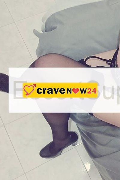 Sexy curvy ITALIANA, a MARTINA FRANCA,la DEA DEL POMPINO.