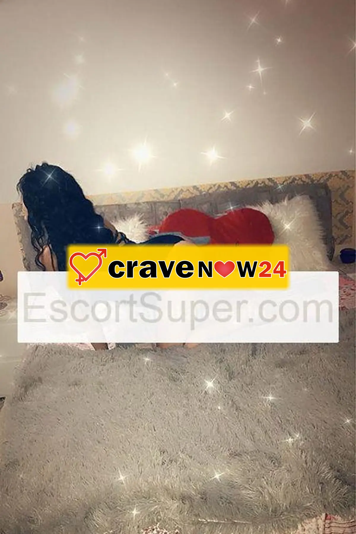 Bella morettina, riccia super tettona, ricevo e raggiungo