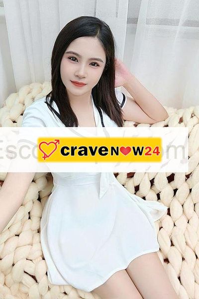 NUOVA RAGGAZZA ORIETALE 23 AANNI