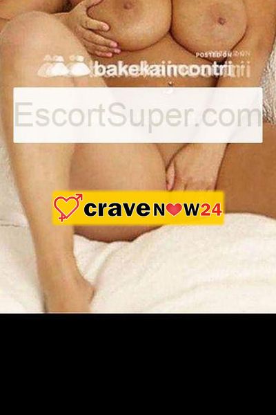 AREA CLIMATIZZATA ..SEXY DONNA MATURA PER OGNI TUA FANTASIA PICCANTE FETISH STRAPON... PIOGGIA DORATA