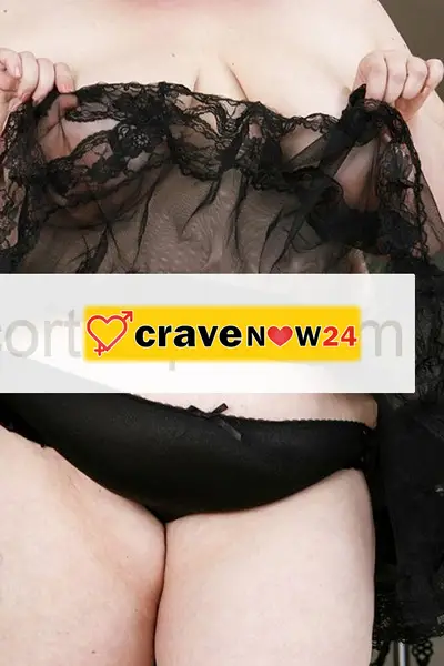 ESAGERATAMENTE PORCA ITALIANA MILF CARNOSA AMO SUCCHIARTELO TUTTO AL NATURALE CON SBORRATA DOVE VUOI TU LATO B