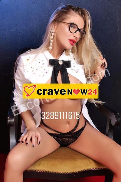 LECCO GIULIA LA PIU VERA CON LE FOTO RECENTI SEXY SEGRETARIA DEL EST LA TUA PAUSA RELAX SONO IO