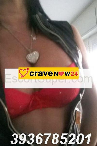 LUNGO MARE APPENA ARRIVATA 💋 ITALIANA!! Donna di classe e seduzione! 💄disponile anche per videochiamate