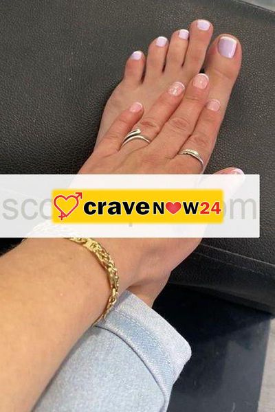 VIAREGGIO🔥APPENA ARRIVATA ❤️SEXY INTRIGANTE, PICCANTE🥵 PRELIMINARI DA SBALLO BACIAMI LECCAMI😋 GUSTAMI SENZA FRETTA 💕 MASSAGGIO CON IL PIEDI 👣 FOTO REA