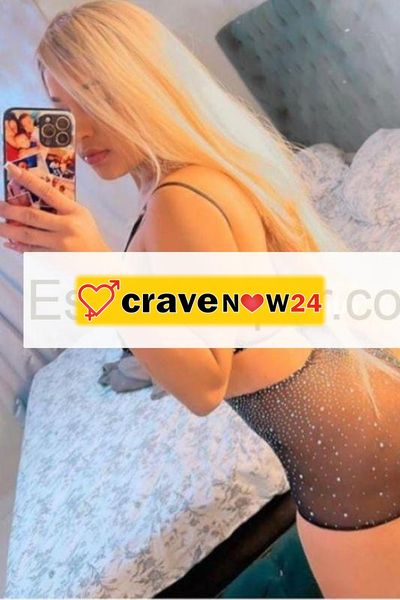 🤤PICCOLA TROIA🐶ADORO SUCCIARE CON LA MIA CALDA BOCCA 👄 ED ESSERE RIEMPITA