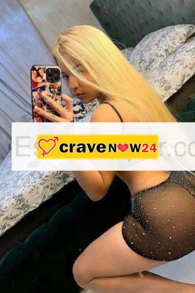 🤤PICCOLA TROIA🐶ADORO SUCCIARE CON LA MIA CALDA BOCCA 👄 ED ESSERE RIEMPITA