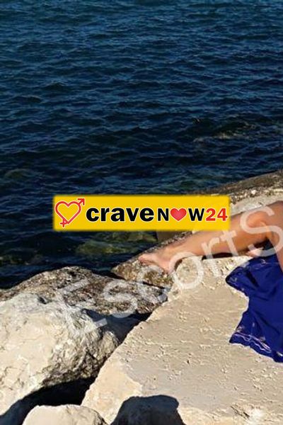 NEW APPENA ARRIVATA ELENA BIONDA ALTA 176cm STUPENDA RAGAZZA DOLCE E SENSUALE PER MAGICI MOMENTI . IL TUO MASSIMO RELAX