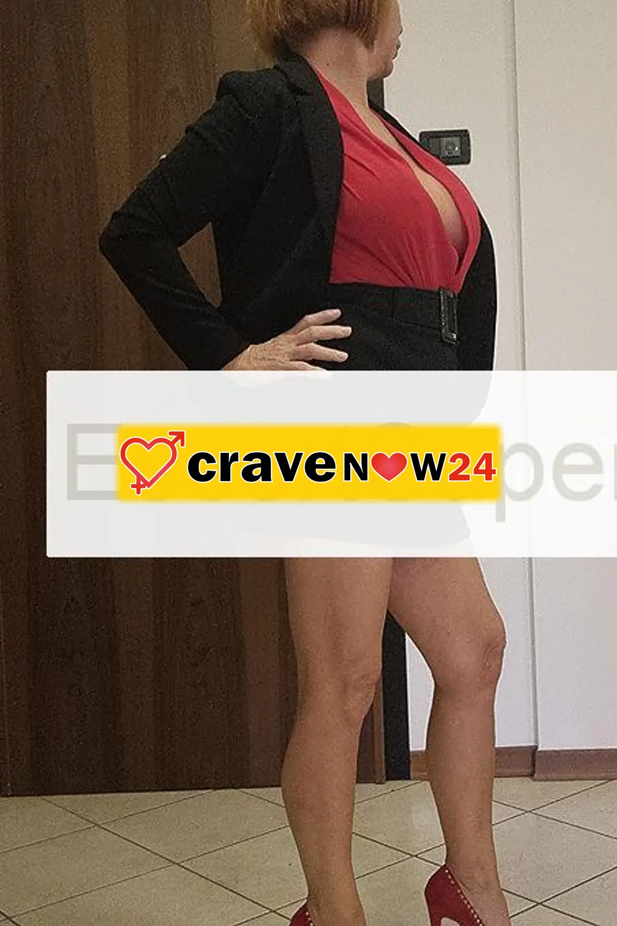 Macchina d'epoca italiana milf