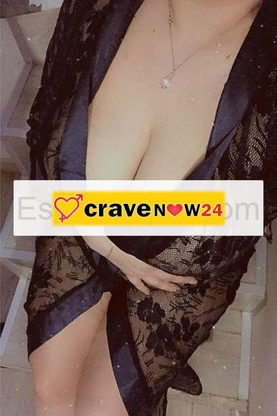 Bella morettina, riccia super tettona, ricevo e raggiungo