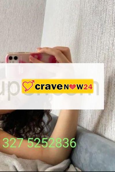 PRIMA VOLTA CIAMPINO ZONA INDUSTRIALE🍓BELLA GIOVANISSIMA BOCCA DI FRAGOLA LINGUA SERPENTINA👅 TETTE DA LECCARE SPETTACOLARE🔥 69 FIGA STRETTA
