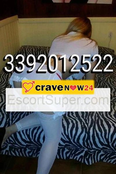 DELIZIOSA TETTONA VERA COMPLETISSIMA LA TUA MAGNIFICA NICOTERA BIONDA TUTTA DA GUSTARE SENZA LIMITE AMANTE DEL EROTISMO PIU INTENSO