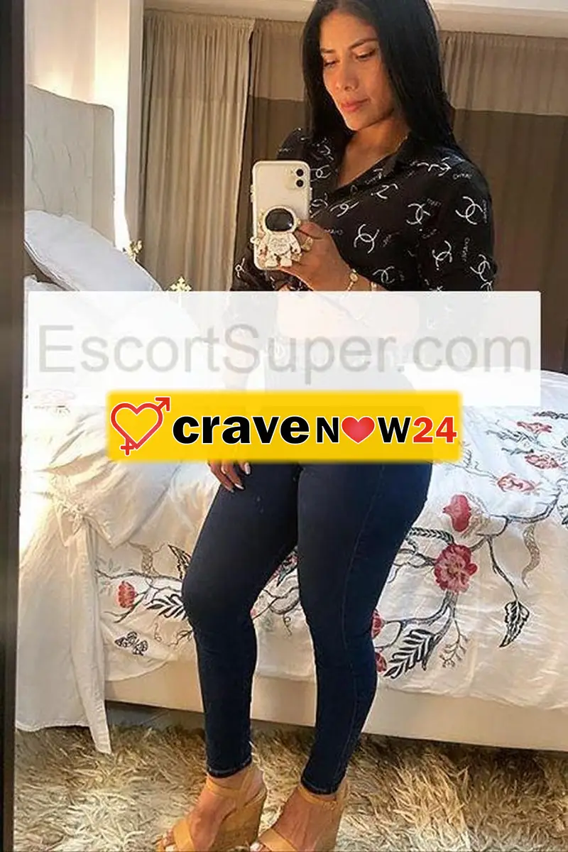 Daniela una dolcezza da apprezzare, 🥰❤️molto appassionata elegante simpatica dolce ed travolgente.🫦💋