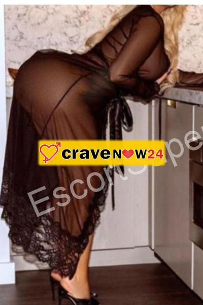 BIONDA SENSUALE  SESTA DI SENO 
NATURALE... PIAZZA ARMERINA