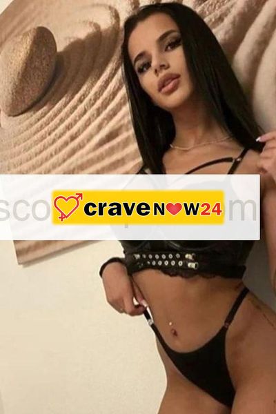 BELLISSIMA BAMBOLINA,, ,ELEGANTE,GIOVANE....SENSUALE.