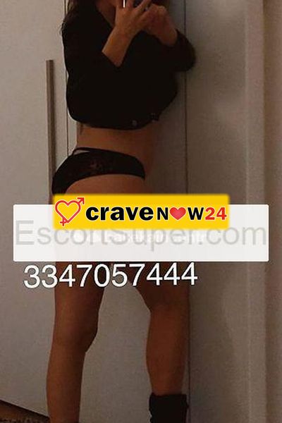 Appena arrivata Sara, bellissima ragazza russa