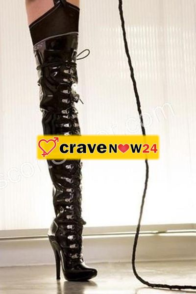 ITALIANA PADRONCINA ESPERTA