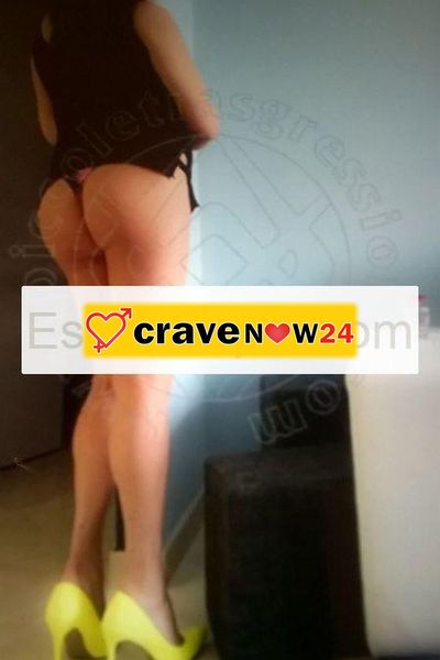 LUNGO MARE APPENA ARRIVATA 💋 ITALIANA!! Donna di classe e seduzione! 💄disponile anche per videochiamate