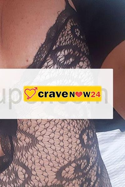 BELLA MATURA FOTO 100% LATINA RAFFINATA TROIA COCCOLONA PORCA