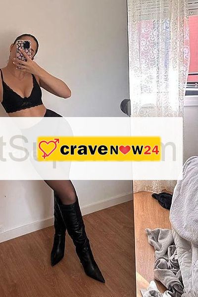 VERA ITALIANA 🇮🇹 REGINA DEL POMPINO CON INGOIO 💦👅 TUTTA NATURALE 100%