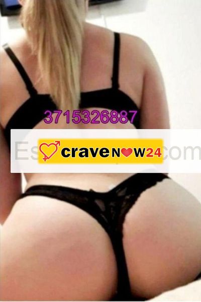 NOVITA' PATTY BELLA PORCELINA IRRESISTIBILE POMPINARA E SUCCHIATRICE!