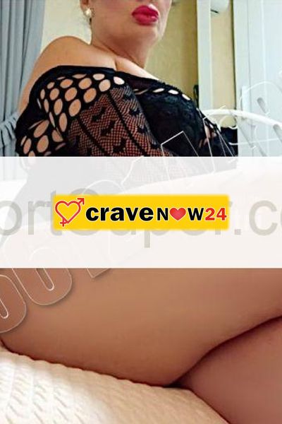 MENA MILF NAPOLETANA DOC💙FOTO REALI SONO PROPRIO IO💙ESPERTA CAVALCATRICE DALLA GOLA PROFONDA.. CON ME RESTI SODDISFATTO AL 100%