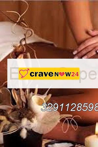 Doccia erotica più tantra nel futon, Miky mora BELLISSIMA solo per cavalieri educati, solo italiani ASSOLUTAMENTE NO ANONIMI💓