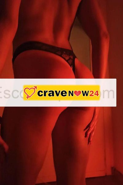 MODELLA NUDA E PROFUMATA SUL TUO CORPO (CONTATTI SOLO SU WHATSAPP)