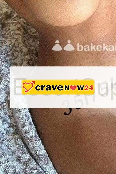 A DESENZANO DEL GARDA PER POCHI GIORNI PANTERONA INDIANA PELOSA che ama limonare al naturale, culetto stretto e profondo insaziabile ed spudorata COMP