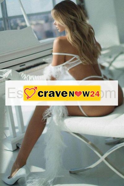 A PISTOIA RAGAZZA DA SOGNO