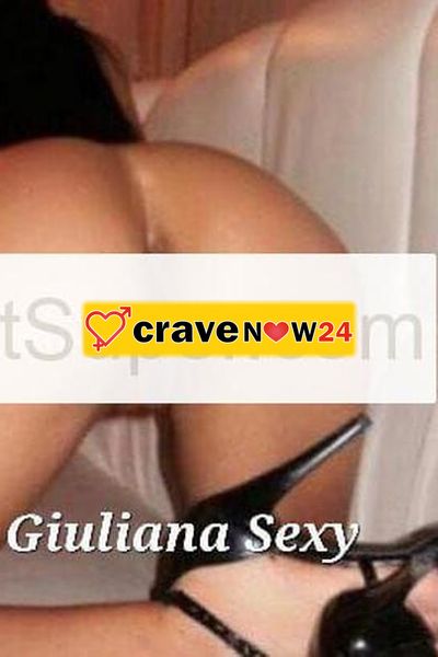 PORTO RECANATI__APPENA ARRIVATA,BELLA,CALDISSIMA E  PIENA DI VOGLIA DI FARTI GODERE , LA DEA DEI POMPINI,5 DI SENO....