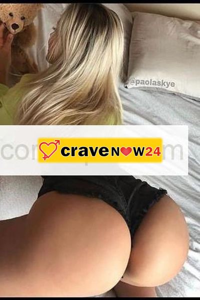 BELLÍSIMA BIONDA%💡👏INCANTEVOLE RAGAZZA CON UNA 6 DI SENO GENEROSO, STUPENDA DA LECCARE DAI PIEDI FINO ALLE TETTE...MI DIVERTA GIOCARE E LO FACCIO CON