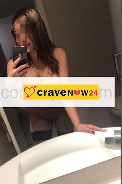 NEW ARRIVO.!! BELLISSIMA RAGAZZA DOLCE PASSIONALE COMPLETISSIMA TI FARO IMPAZZIRE.. LECCAMI MI BAGNO TUTTA