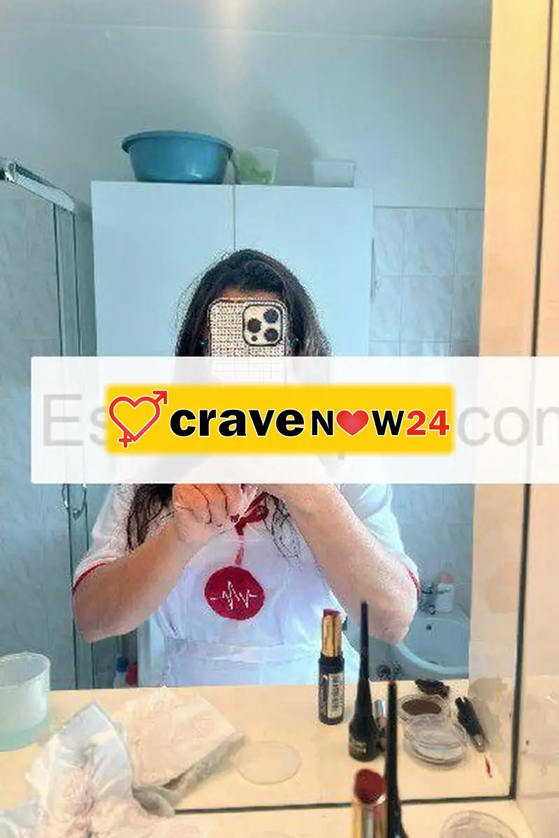 ULTIMI GIORNI A BOLZANO DANY PER POCHI GIORNI AMANTE DELLE COCCOLE E DEI PRELIMINARE BOLENTE... CON CALMA E PASSIONE....