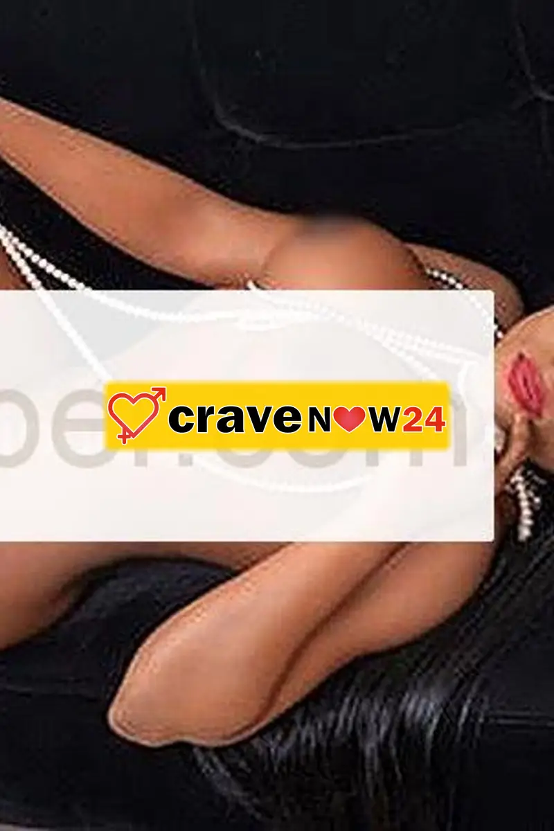 💋💋adoro vedere che il cazzo si ingrossa come un missile dentro la mia bocca massaggio prostatico massaggio erotico con le mie tette sopra il tuo corpo